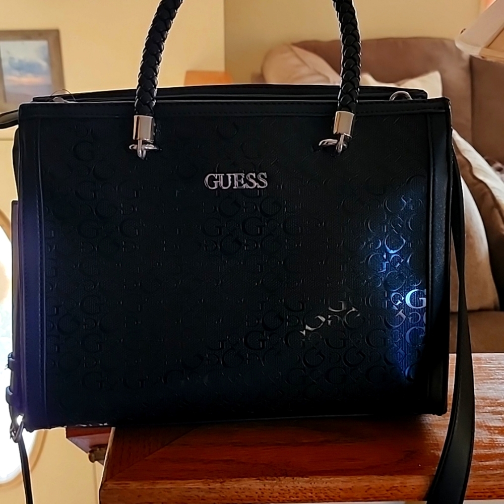 Black Purse
